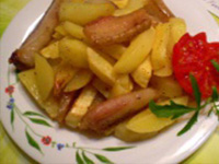 Картофель с салом и перцем