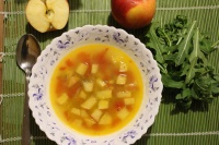 Суп с машем и яблоком
