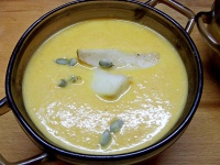 Крем-суп из тыквы с грушами
