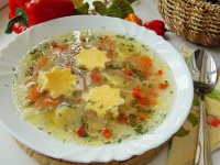 Овощной суп с яичным суфле