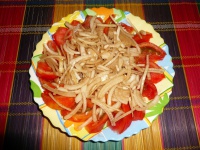 Помидорно-луковый салат