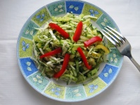 Салат с капустой  Хрустящий бум