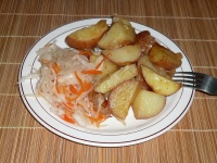 Картофель запеченный с луком
